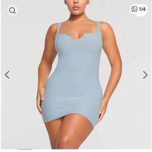 SKIMS Raw Edge Dress XS